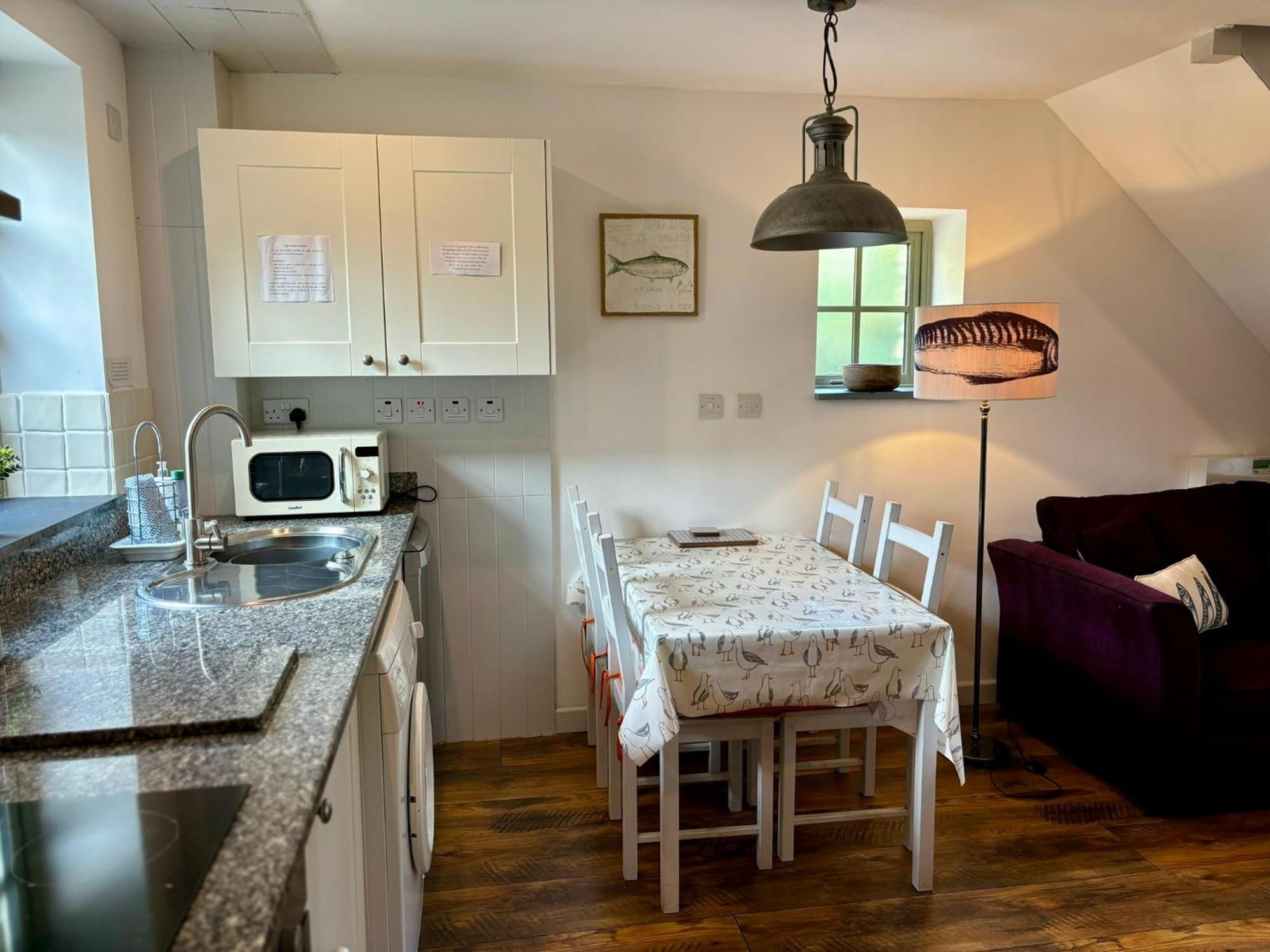 Little Bream - Pretty Cosy Cottage, Sea Views, Walk To The Beach Mawnan Smith Esterno foto