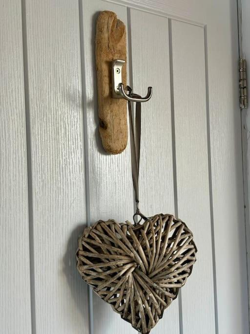 Little Bream - Pretty Cosy Cottage, Sea Views, Walk To The Beach Mawnan Smith Esterno foto